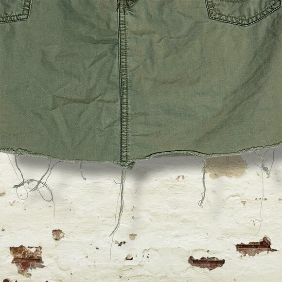 Faded Glory Olive Green Cargo Mini Skirt Raw Hem Y2K Utility Grunge Sz 4 - Picture 3 of 10